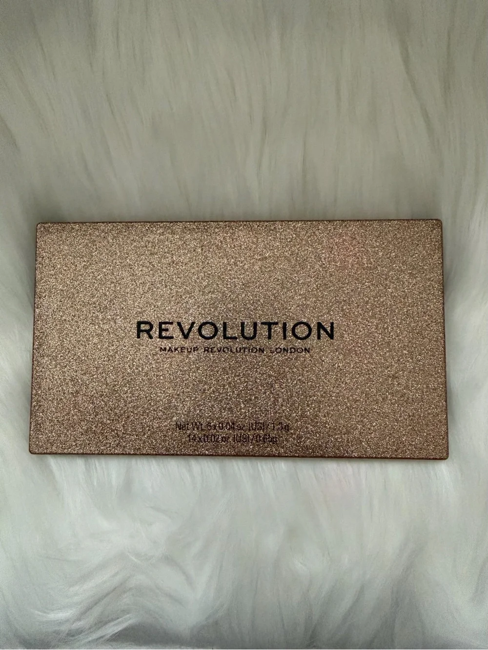 Revolution Makeup Palette - Precious Stone Rose Quartz